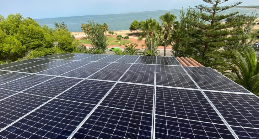 Sabadell compite con Wallbox para reinar en el autoconsumo 1 Merca2.es doctor energy Merca2.es