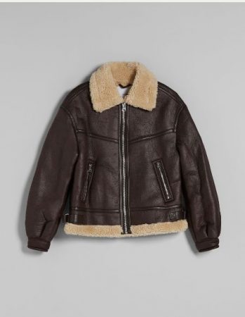 screenshot www.bershka.com 2021.10.10 19 48 14 Merca2.es