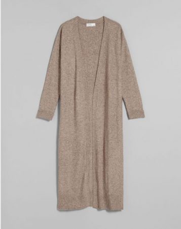 screenshot www.bershka.com 2021.10.14 01 39 35 Merca2.es