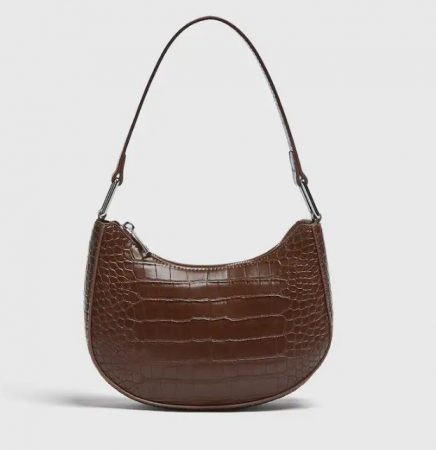 screenshot www.pullandbear.com 2021.10.21 01 34 55 Merca2.es