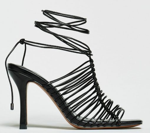 El jersey de Sfera a 25,99 euros que es más moderno que los de Desigual 36 Merca2.es screenshot www.sfera .com 2021.10.22 23 30 52 Merca2.es