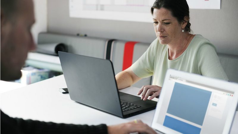 ¿Cómo será el reparto del bono para digitalización?