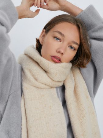  Maxi bufanda con flecos