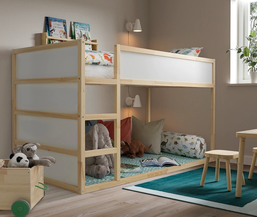 cama reversible de Ikea