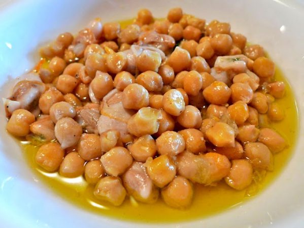 Garbanzos: la receta para un guiso brutal en 30 minutos sin nada de carne 25 Merca2.es garbanzos
