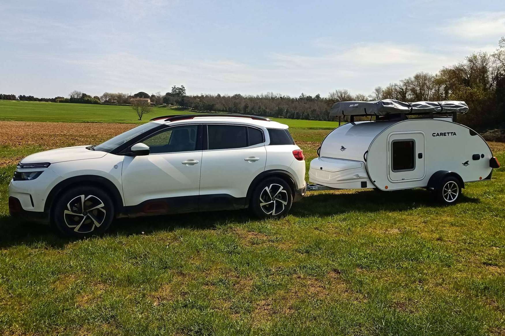 ¿Cómo son las caravanas Caretta por dentro?, por Minicaravanas.com