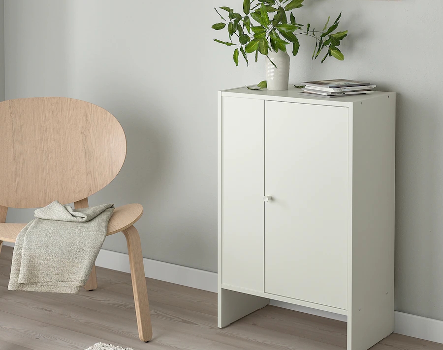 armario con puerta Ikea