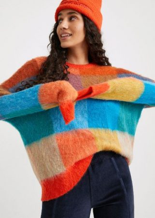 screenshot www.desigual.com 2021.11.24 16 31 27 Merca2.es