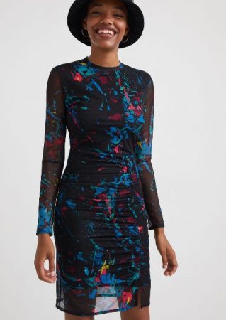 screenshot www.desigual.com 2021.11.24 16 33 38 Merca2.es