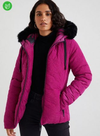 screenshot www.desigual.com 2021.11.24 16 36 18 Merca2.es