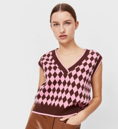 screenshot www.stradivarius.com 2021.11.21 20 52 38 Merca2.es