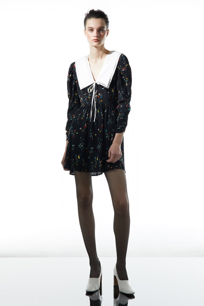 Vestido estampado con cuello
