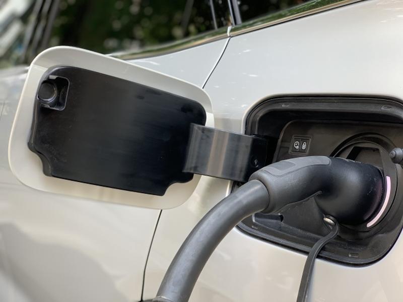 El mercado español de electrificados cerrará 2021 con 80.000 unidades matriculadas