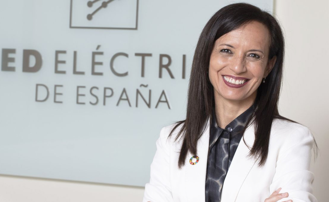 El desarrollo de redes y la posible venta de Hispasat mejoran el semblante de Redeia