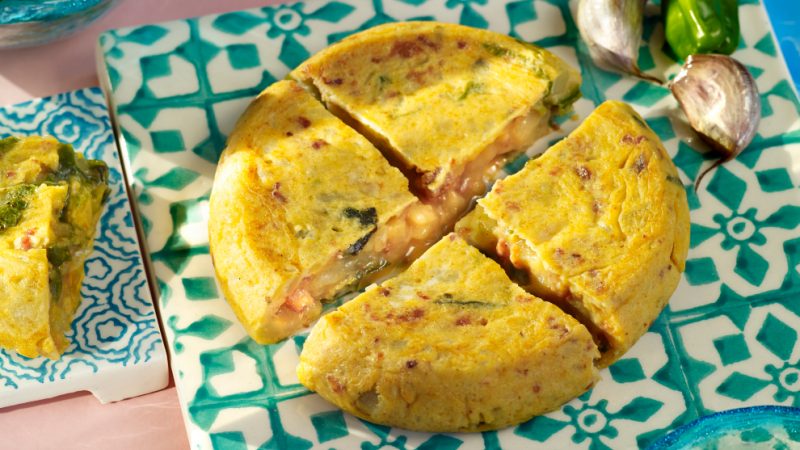 Tortilla de patatas: la receta insuperable de Ferran Adrià, paso a paso 12 Merca2.es Un resultado espectacular