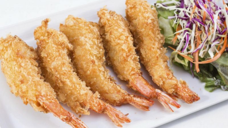 ¿Cómo maridar los langostinos crujientes?