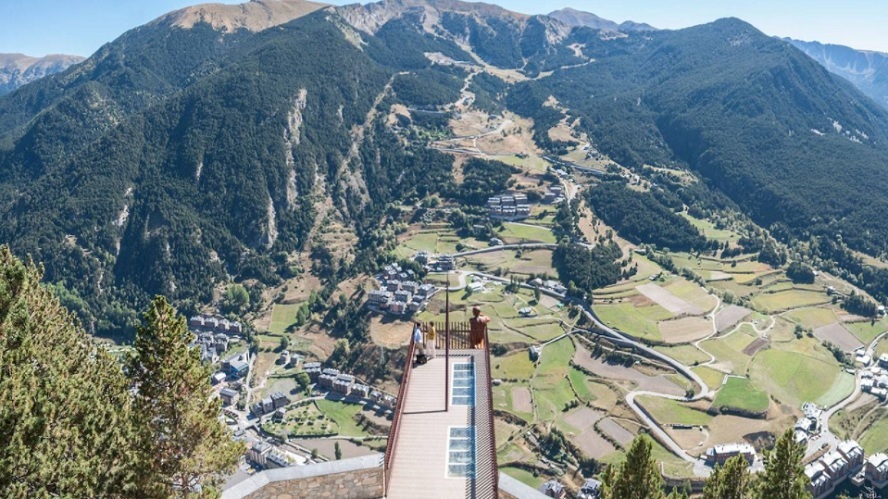 Los ‘mountainlikers’ encumbran el turismo de invierno de Andorra Los ‘mountainlikers’ encumbran el turismo de invierno de Andorra