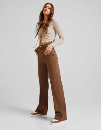 Pantalón sarga wide leg fluido Bershka