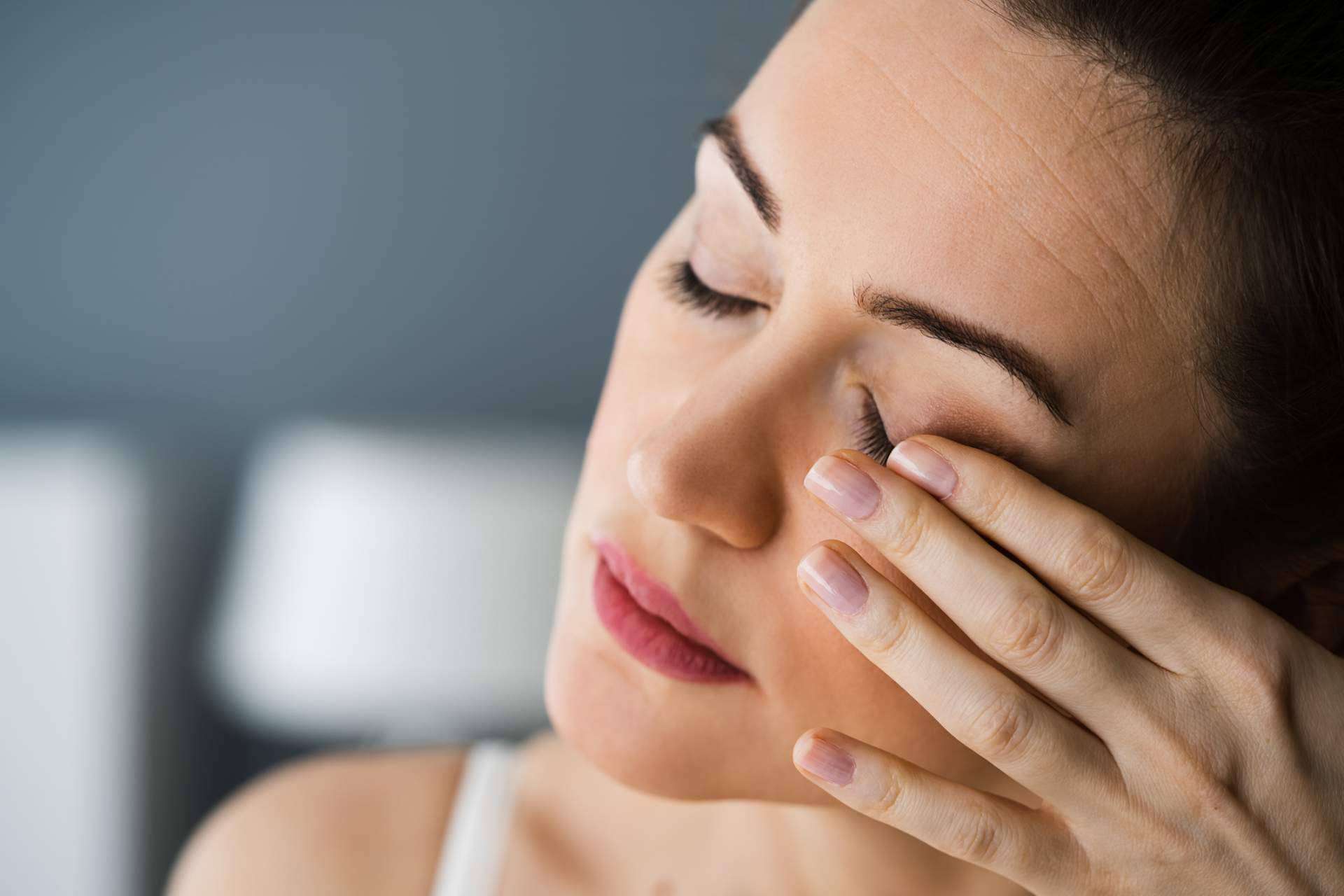 ¿Cómo evitar el síndrome de ojo seco con una higiene ocular adecuada? ¿Cómo evitar el síndrome de ojo seco con una higiene ocular adecuada?