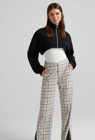 screenshot www.bershka.com 2022.01.24 12 41 11 Merca2.es