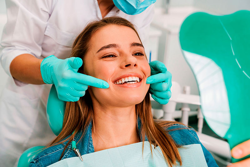 La mejor clínica dental en Córdoba según sus valoraciones