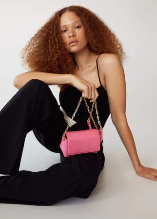 Bolso solapa cadena Mango