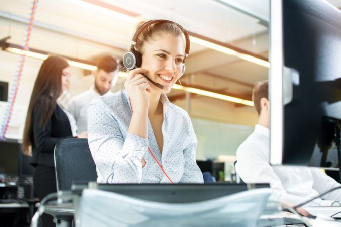 Caracteristicas del servicio al cliente Merca2.es