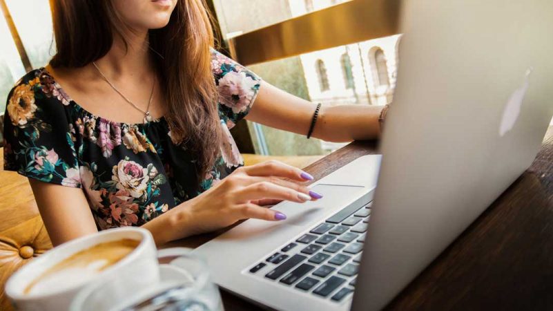 El autónomo también puede ser agente digitalizador 19 Merca2.es Coffee shop study sonoma Merca2.es