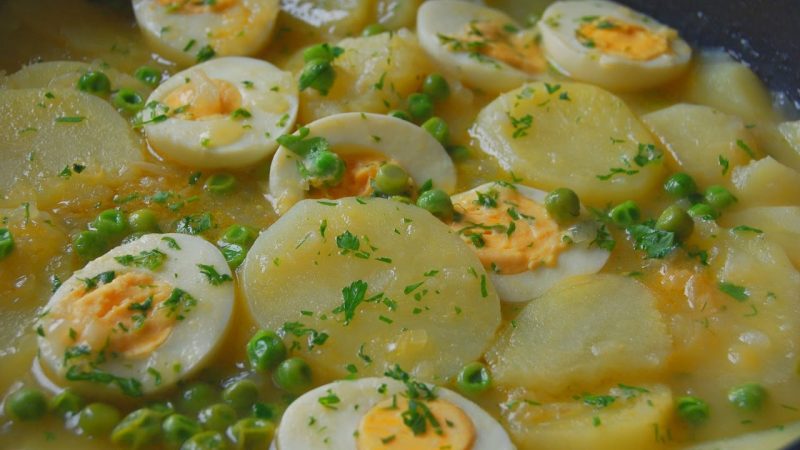 Patatas en salsa verde 1 Merca2.es