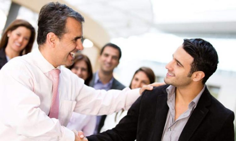 dt.common.streams.StreamServer 1 Merca2.es