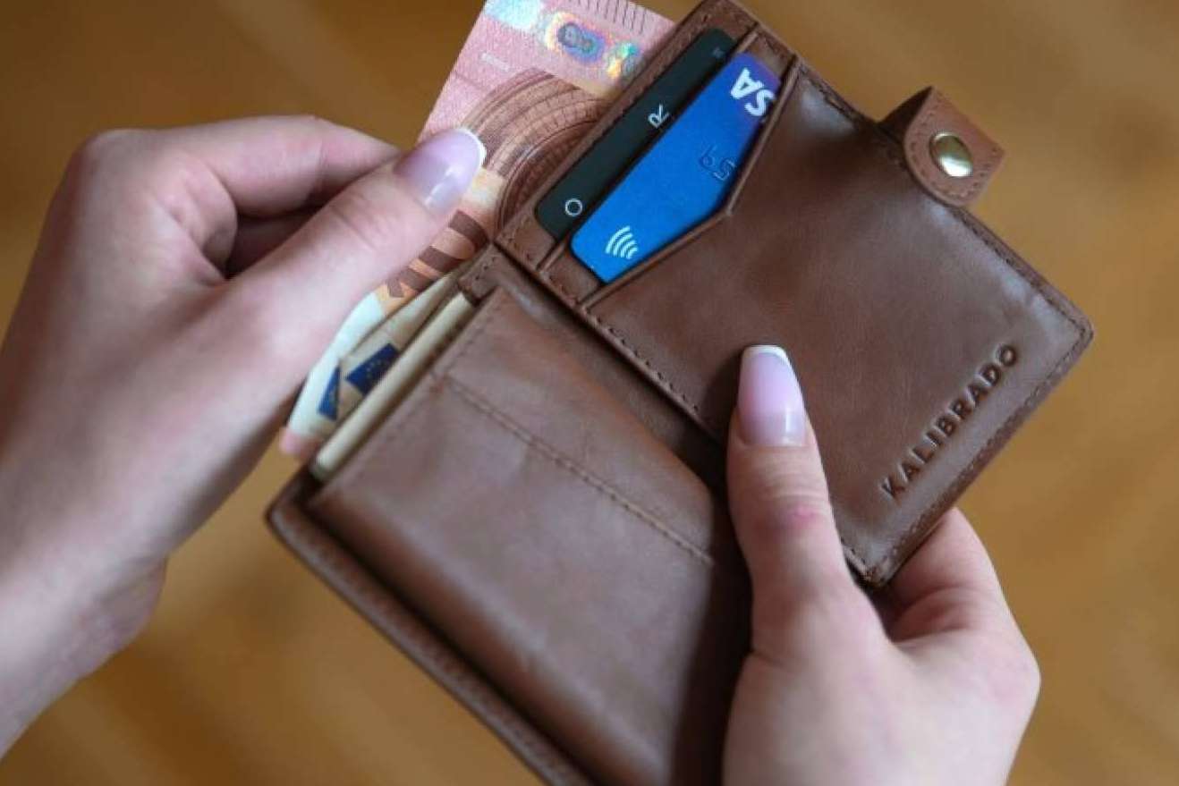 Lyconet impulsa los afectados por el ahorro del cashback en España