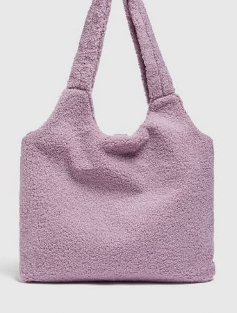 screenshot www.pullandbear.com 2022.02.18 15 21 58 Merca2.es