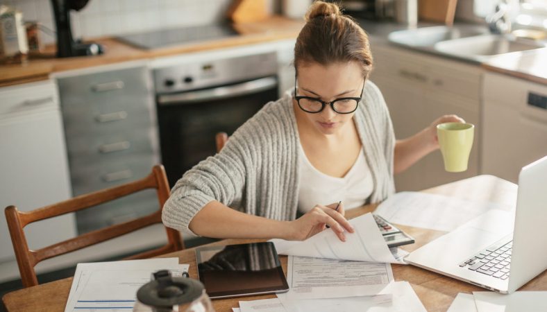 Me acabo de dar de alta como autonomoa ¿Cuanto voy a pagar de cuota Merca2.es