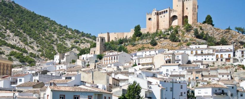 Diez pueblos bonitos de Andalucía para visitar en primavera 27 Merca2.es VELEZ BLANCO ALMERIA Merca2.es