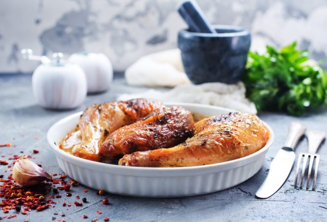 baked chicken legs PCPHGAF e1532981189223 Merca2.es