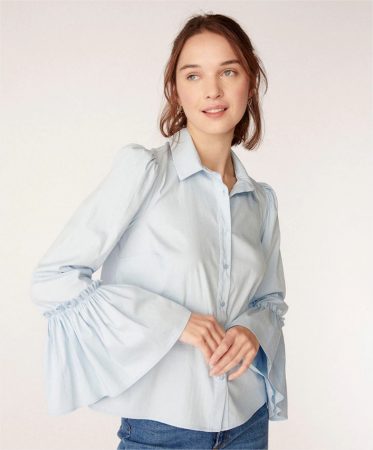 El Corte Inglés: 10 prendas especiales para lucir mejor que nunca 15 Merca2 blusa manga acampanada naf naf el corte ingles