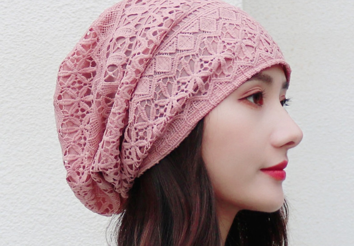 gorro con encaje