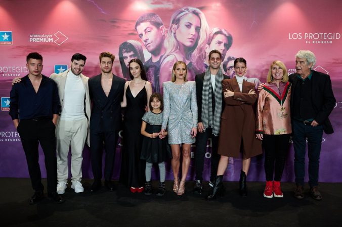 los protegidos elenco Merca2.es