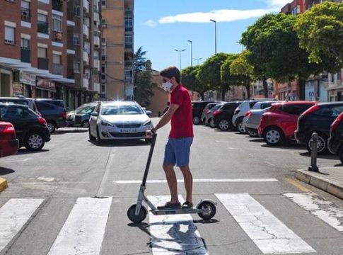 menores edad dgt alcohol bicis patinetes Jóvenes 0,0 bicis patinetes eléctricos