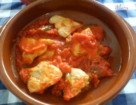 pollo en salsa de tomate