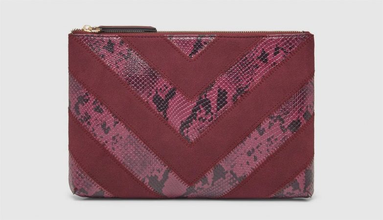 pouch burdeos serpiente