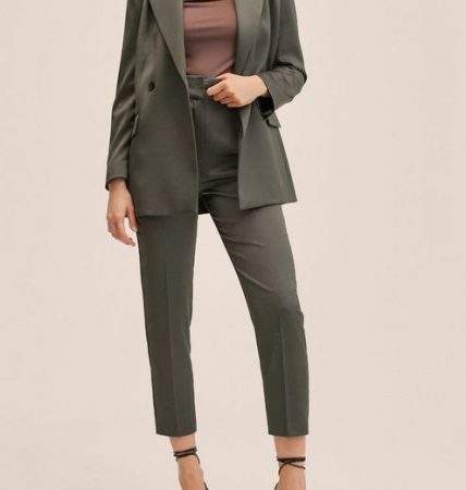 screenshot shop.mango .com 2022.03.17 10 59 20 Merca2.es