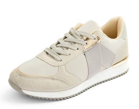 Esta blusa de Primark que parece de Zara es preciosa y cuesta 13 euros 28 Merca2.es Primark