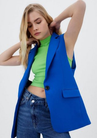 screenshot www.stradivarius.com 2022.03.15 10 58 44 Merca2.es