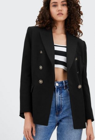 screenshot www.stradivarius.com 2022.03.15 11 00 00 Merca2.es