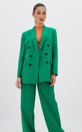 screenshot www.stradivarius.com 2022.03.15 11 01 09 Merca2.es