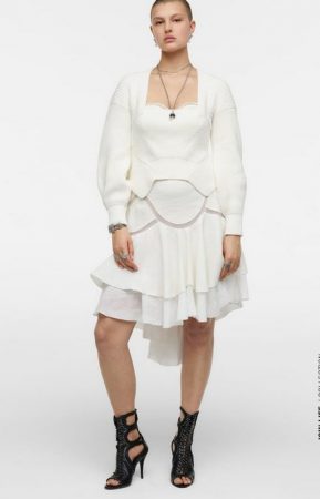 screenshot www.zara .com 2022.03.19 13 34 47 Merca2.es