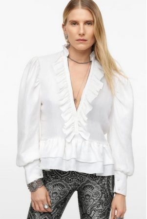 screenshot www.zara .com 2022.03.19 13 36 03 Merca2.es