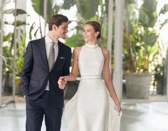 Las tendencias de vestidos de novia que triunfarán esta temporada 3 Merca2.es vestido halter Merca2.es