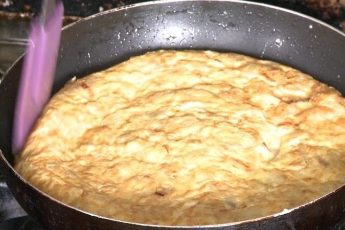 EuropaPress 1694001 gastronomia castilla leon prefiere comer tortilla patata receta casera Merca2.es